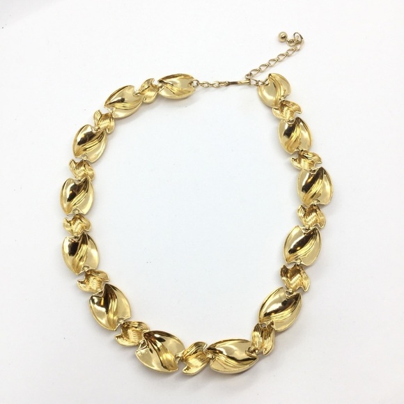 3/$30 VINTAGE 80S GOLD TONE CHUNKY CHAIN NECKLACE TEXTURED MOGUL RUNWAY RETRO - Picture 10 of 12